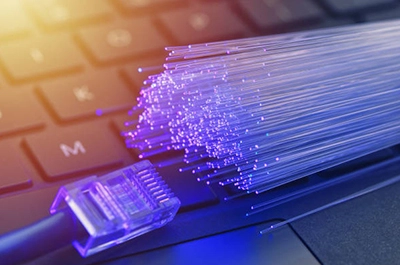 Linsenfaser in der optischen Netzwerküberwachung